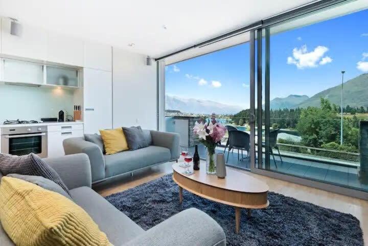 Luxury Lake View - 1 Bedroom Queenstown Exterior photo